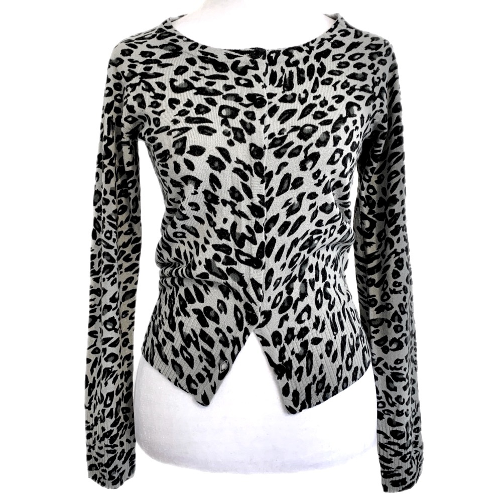 Criss Cross | NWOT Animal Print Cardigan Sweater Lightweight Grays/Black S